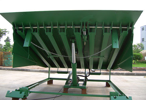 Pedana di carico idraulica - Aceally (Xiamen) Technology Co., Ltd - con labbro girevole