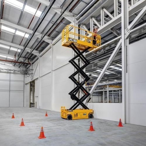 Piattaforma elevatrice a forbice mobile - S3246E - JCB - su ruota / semovente / elettrica