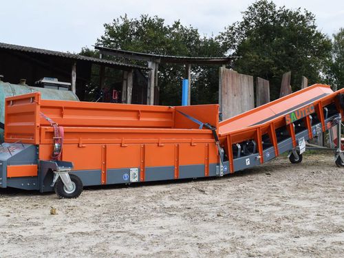 Trasportatore a nastro - SAUTEC - mobile / per l'industria agroalimentare / su misura