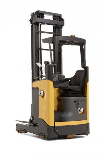 Carrello elevatore retrattile con alimentazione a batteria - NR12-14N3(L)(C) - Cat Lift Trucks - con conducente seduto / per corsie strette / per magazzino