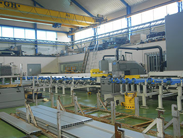 Linea di lavorazione e taglio - EXTRUSIONES DE TOLEDO S.A.