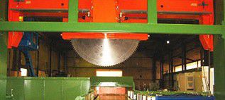 Segatrice circolare - SERMAS INDUSTRIE SAS - a nastro diamantato / per grafite / automatica