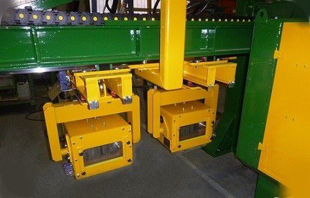 Macchina di marcatura laser - SERMAMARK - SERMAS INDUSTRIE SAS - a micropercussione / per metallo / per etichette