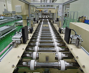 Sistema di movimentazione automatico - HANWHA MACHINERY - per batteria / industriale