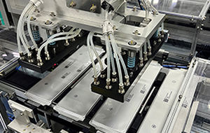 Linea di assemblaggio automatica - HANWHA MACHINERY - ad alta velocità / flessibile