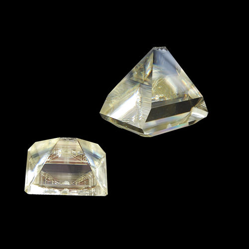 Cristallo di Titanilfosfato di Potassio KTiOPO4 KTP - Hobbite.Co., LTD - ottico non lineare / per laser