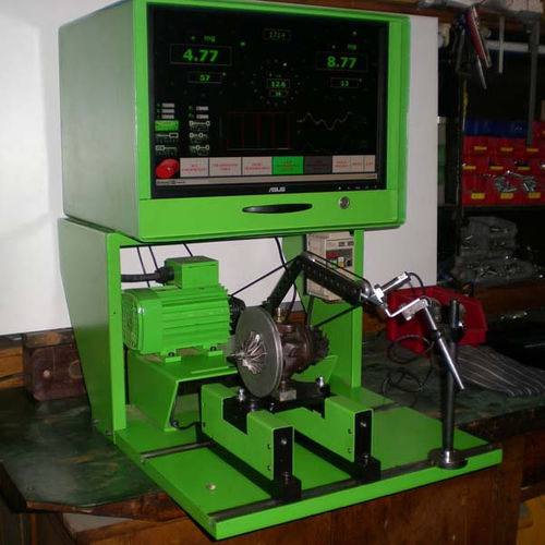 Macchina equilibratrice orizzontale - HBM 15 - RoTech - per rotori / universale / con trasmissione a cinghia