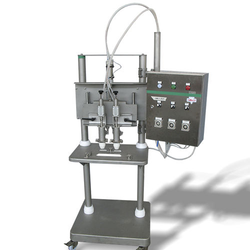 Dosatore per prodotti pastosi - DT  - Catta 27 S.r.l. - per linea di produzione di gelato / semiautomatico / pneumatico