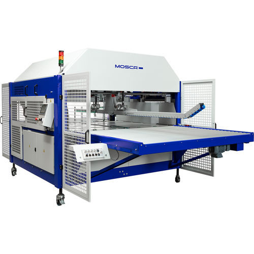 Reggiatrice squadratrice completamente automatica - MCB-2  - Mosca GmbH - per nastri in polipropilene / 380 V trifase / in linea