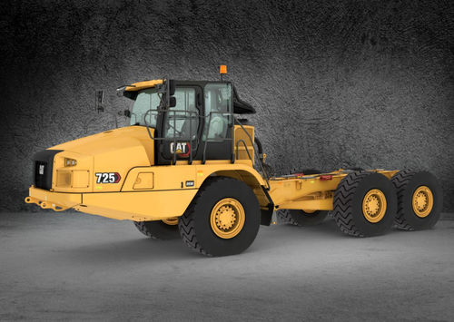 Camion a piattaforma - 725 - Caterpillar Equipment - a 3 assi / con motore diesel / per cantiere
