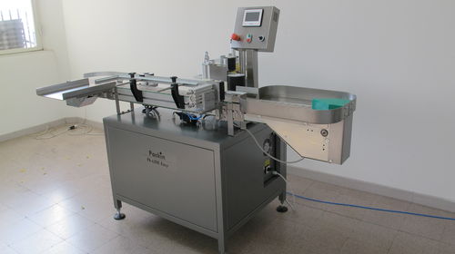 Macchina di etichettatura automatica - PK-LINE-EASY-R-R - Packin.it - wraparound / compatta / verticale