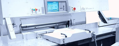 Taglierina da carta ad alta velocità - TwinClamp  - POLAR Cutting Technologies GmbH - con display digitale / programmabile / di precisione