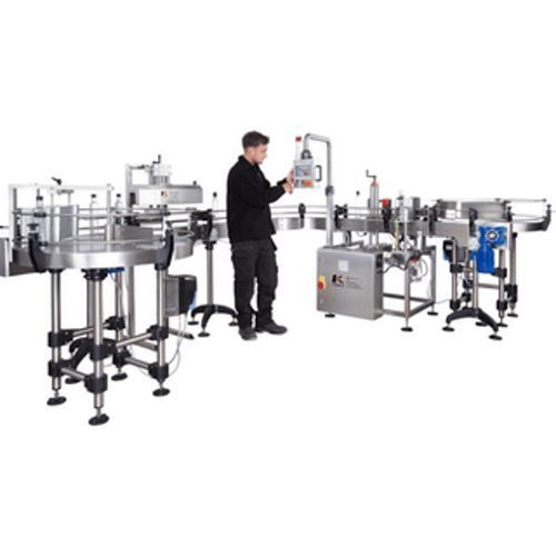 Etichettatrice controllata da PLC - Adelphi - per imballaggi / per bottiglie / per applicazione laterale