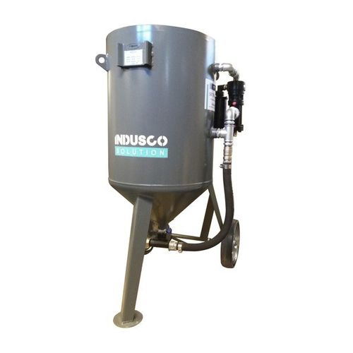 Sabbiatrice robotizzata - Indusco Solution Sp. z o.o. - a pressione / con iniettore / mobile