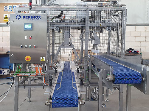 Linea di smodellaggio per formaggio - Perinox S.A. - automatica