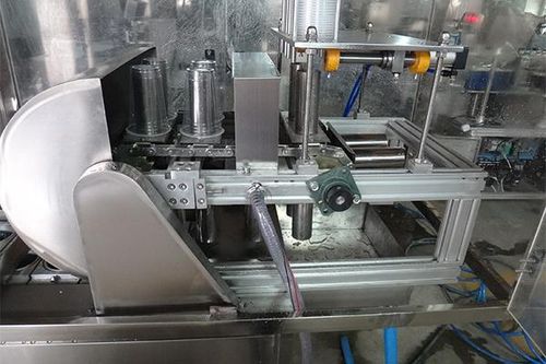 Riempitrice-opercolatrice automatico - JND series - Shenzhen J&D Drinking Water equipment Co Ltd - per bicchieri / per la produzione di gelato