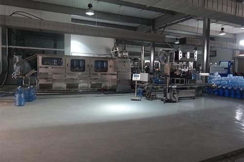 Riempitrice automatica - JND100 series - Shenzhen J&D Drinking Water equipment Co Ltd - per bottiglie in plastica / per acqua