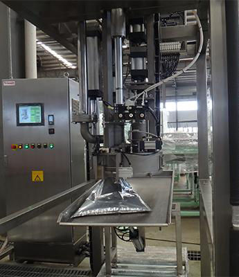 Riempitrice automatica - JND series - Shenzhen J&D Drinking Water equipment Co Ltd - per sacchi / per latticini / per verdure