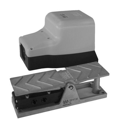 Distributore pneumatico a cassetto - PC Series - Waircom - a pedale / 3/2 / 5/2