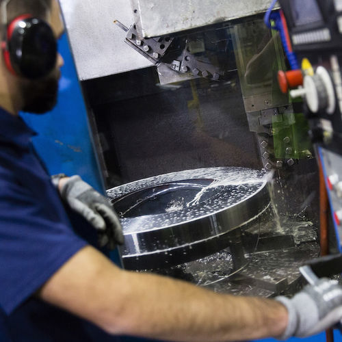 Tornitura conto terzi di metallo - S.B.S. GROUPE GENOYER - per il settore nucleare / su misura / ISO 9001