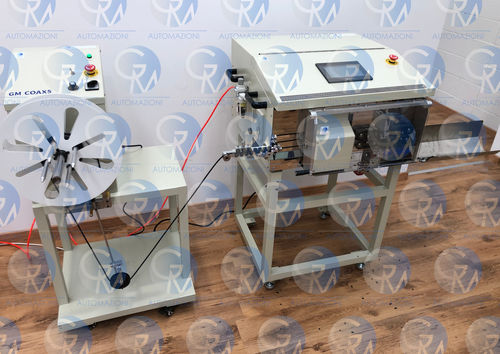 Macchina per tagliare e spelare i per cavi coassiali - COAX5 - GM AUTOMAZIONI - a lama / elettrica / automatica