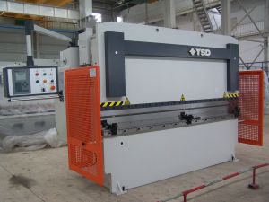 Pressa piegatrice idraulica - PPT(K)  - Hubei Tri-Ring Metal-Forming Equipment Co., Ltd. - NC