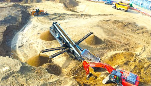 Gruppo di frantumazione e setacciatura mobile - FTS 15-60 - Fabo Crushing Screening & Concrete Plants - cingolato