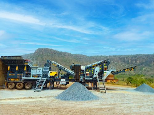 Gruppo di frantumazione e setacciatura a ganascia - MCK-60 - Fabo Crushing Screening & Concrete Plants - mobile / primario / per il settore terziario
