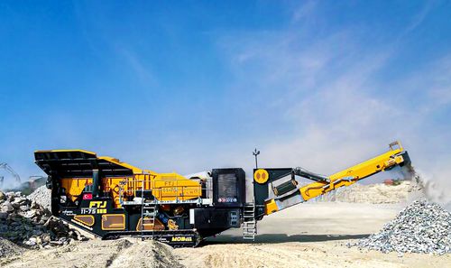 Gruppo di frantumazione e setacciatura a ganascia - FTJ 1175 &amp; FTB 1550 - Fabo Crushing Screening & Concrete Plants - mobile / ad alta capacità / cingolato
