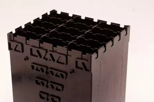 Stampaggio a iniezione bicomponente - DEDIENNE MULTIPLASTURGY® GROUP - termoplastica / per pezzi tecnici / per grandi serie