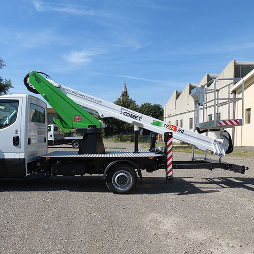 Piattaforma telescopica montata su camion - 19 | 2 | 14 HQ - CO.ME.T. Officine - per cantiere / per uso esterno / multiso