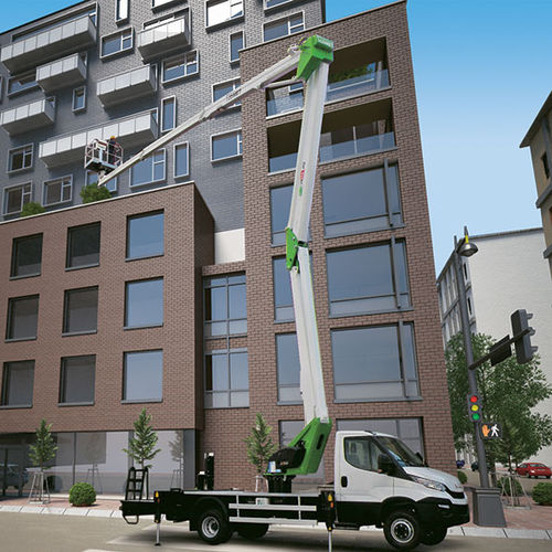 Piattaforma articolata montata su camion - 28 | 2 | 14 HQ - CO.ME.T. Officine - elettrica / idraulica / per cantiere