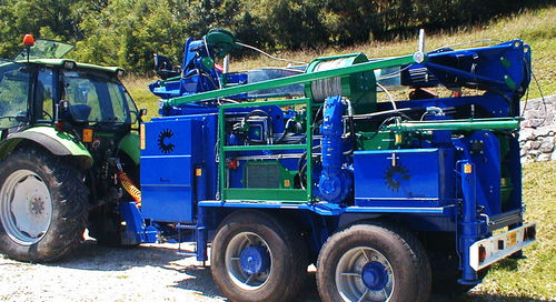 Gru a cavo per esbosco in salita e discesa - TG 860 - greifenberg teleferiche - montata su rimorchio