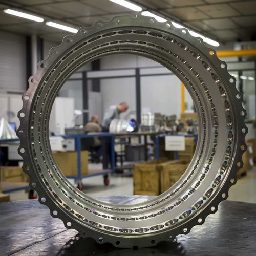 Tornitura conto terzi acciaio inossidabile - Mecachrome - alluminio / titanio / Inconel