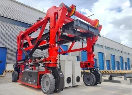 Carro cavaliere per container - GKY series - Jinan Gradin Machinery Co., Ltd. - con motore diesel / per carichi pesanti / semovente