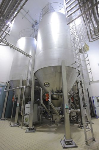 Silo in acciaio inossidabile - TECHNOSILOS - a fondo conico / per polveri / per prodotti sfusi