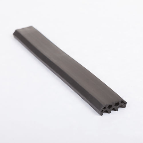 Guarnizione a labbro - UG002A - Fama S.p.A - in EPDM / con scanalature / di compressione