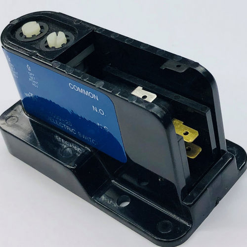 Pressostato elettromeccanico - F-4000 - Airtrol Components Inc - a vuoto / SPDT / in polisolfone