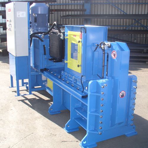 Pressa imballatrice per ferraglia - Automatic Can Baler 40 x 40 - ANIS TREND d.o.o. - per lattine / per metalli / orizzontale