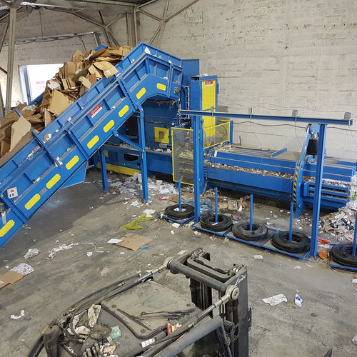 Trasportatore a nastro - Feeding Conveyor Belts for recycling industry - ANIS TREND d.o.o. - a catena / inclinato / a canale