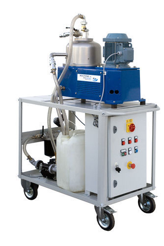 Separatore per lubrificanti refrigeranti - Macfuge OM - SERVIZI INDUSTRIALI SRL - centrifugo a dischi / per trattamento di acque reflue / per processo di molatura