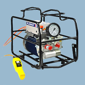 Centralina idraulica con motore AC - XB series - PLARAD - Maschinenfabrik Wagner - per cantiere / per chiave dinamometrica / compatta