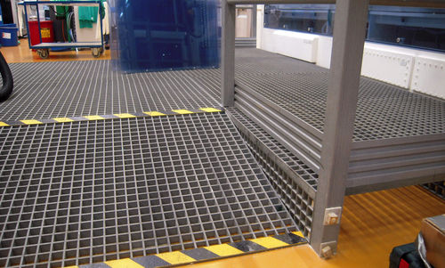 Grigliato in PRFV - Rietbergwerke GmbH & Co.KG - antiscivolo / resistente al fuoco / per scafo di nave