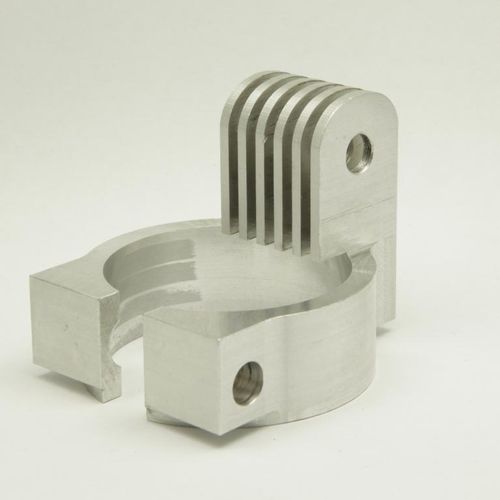 Fresatura conto terzi acciaio inossidabile - LARM a.s. - per applicazioni automotive / CNC / 5 assi
