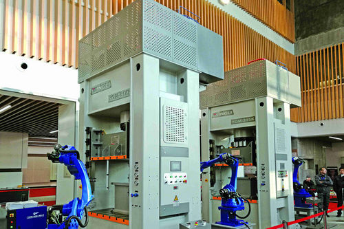 Pressa servoidraulica - YGMK series - Yangli Group Co., Ltd. - a compressione / a telaio