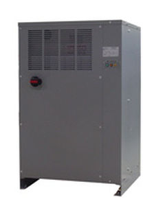 Condizionatore di rete elettrica trifase - 20 - 75 kVA, 120 - 208 V | SOLATRON™ Plus series - SolaHD
