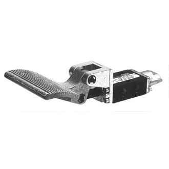 Distributore pneumatico a cassetto - E  - ARO, Ingersoll Rand - pilota / con azionamento manuale / a 3 vie