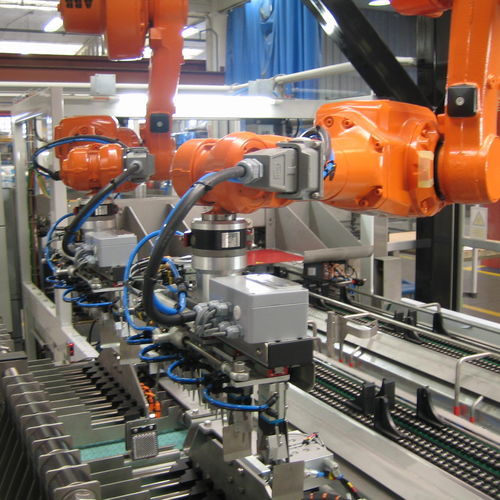Incartonatrice pallettizzatore per blister - Sinterpack - tipo pick and place / robotizzata / per movimentazione