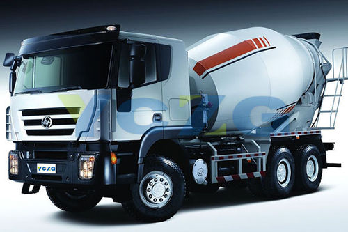 Camion betoniera per calcestruzzo - Henan YCZG Machinery Manufacture Co.Ltd - con motore a combustione / leggero