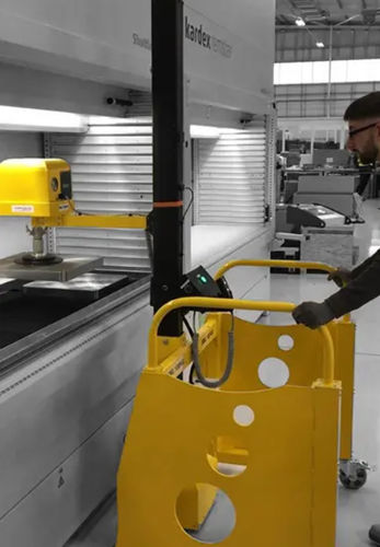 Mini carrello elevatore stacker manuale - MOBI - Yaplex Ltd - a batteria / semielettrico / a timone con guida da terra
